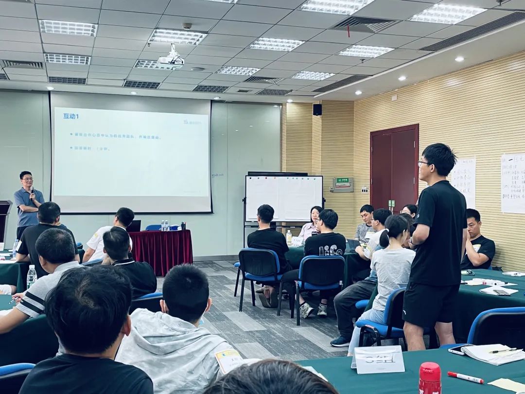 师者如光 微以致远 | 向jiuyou.com内训讲师致敬