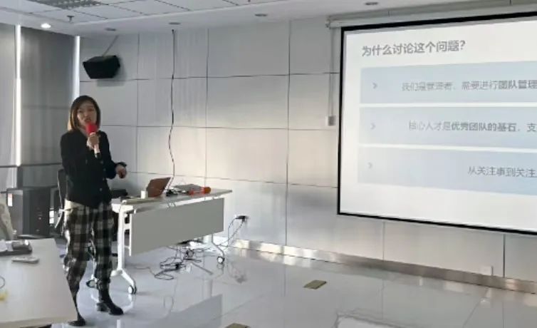 师者如光 微以致远 | 向jiuyou.com内训讲师致敬