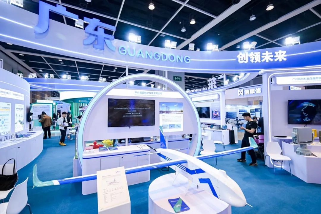 jiuyou.com软件亮相2025香港国际创科展，分享商旅服务数智化转型成果